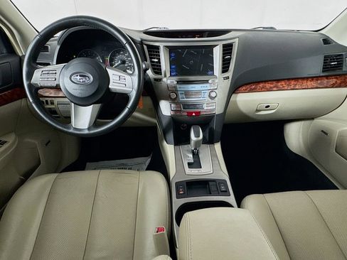 Used 2011 Subaru Outback 2.5i Limited image 26