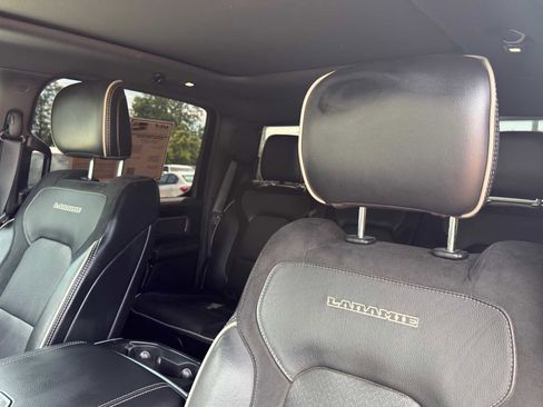 Used 2020 RAM 1500 Laramie w/ Sport Appearance Package AWD/4WD image 9