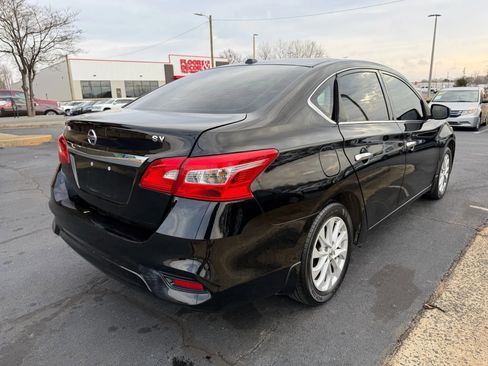 Used 2019 Nissan Sentra SV image 7