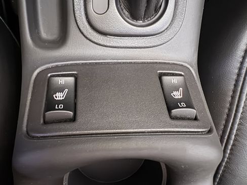 Used 2002 Chevrolet Monte Carlo SS w/ Preferred Equipment Group image 17