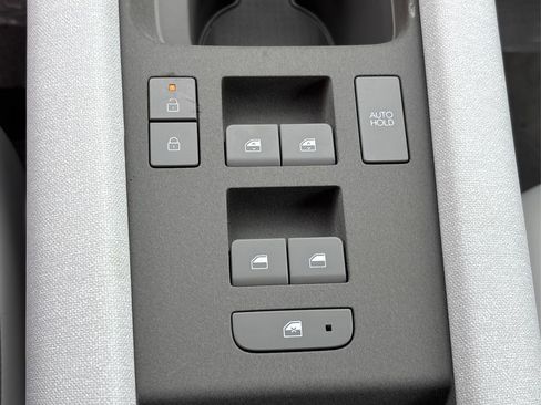 New 2025 Hyundai Ioniq 6 SEL image 27