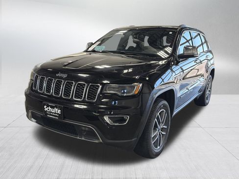 Used 2019 Jeep Grand Cherokee Limited w/ Luxury Group II AWD/4WD image 3