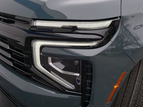 New 2026 Chevrolet Suburban RST w/ Advanced Technology Package image 33