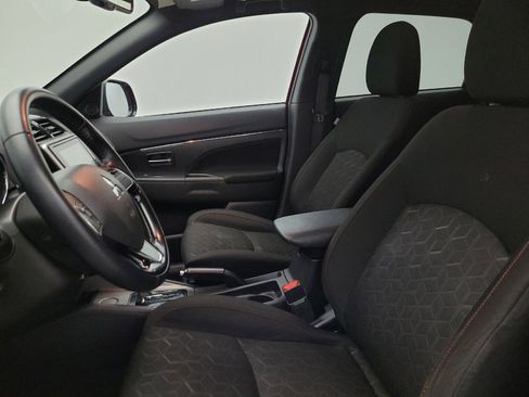 Used 2021 Mitsubishi Outlander Sport FWD image 17