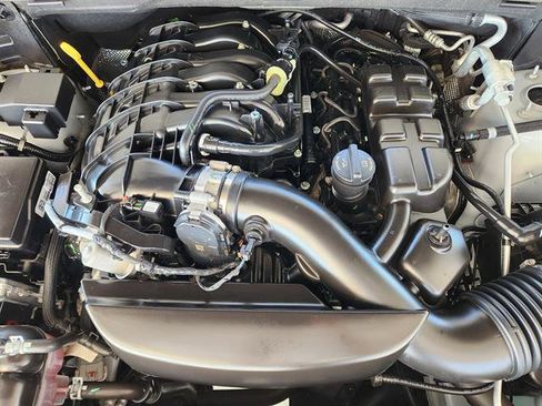 Used 2024 Dodge Durango GT image 23