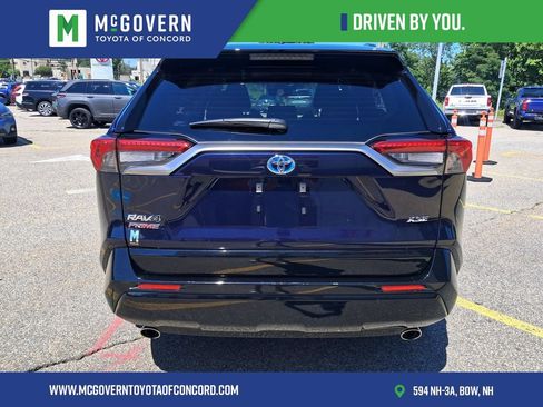 Used 2024 Toyota RAV4 XSE w/ Weather Package AWD/4WD image 6