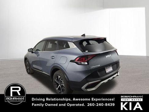 Certified 2025 Kia Sportage EX image 10