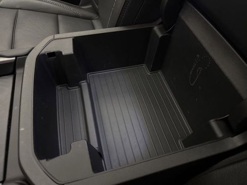 Used 2023 GMC Yukon Denali w/ Advanced Technology Package image 58