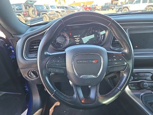 Used 2018 Dodge Challenger SXT w/ Blacktop Package image 11