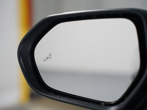 New 2026 Toyota Camry SE image 27