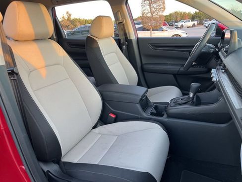 Used 2025 Honda CR-V LX image 27