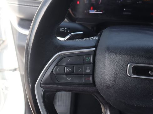 Used 2022 Jeep Grand Cherokee L Limited RWD image 25
