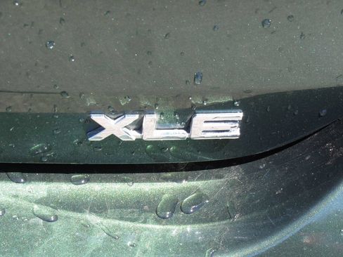 Certified 2025 Toyota Highlander XLE AWD/4WD image 9