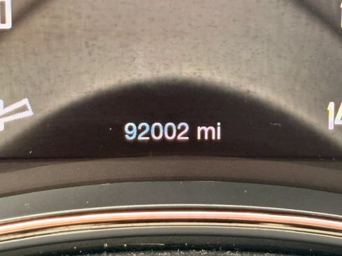 Used 2018 Dodge Durango R/T w/ Blacktop Package AWD/4WD image 28