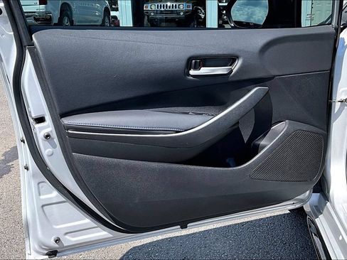 Used 2022 Toyota Corolla SE FWD image 22