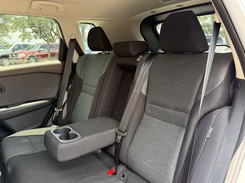 Used 2023 Nissan Rogue SV FWD image 17