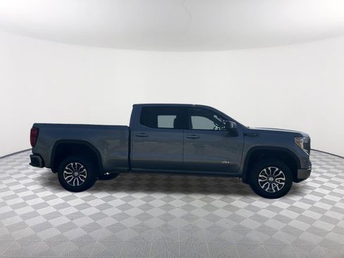 Used 2022 GMC Sierra 1500 AT4 w/ AT4 Preferred Package image 6