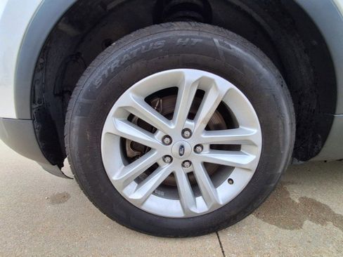 Used 2016 Ford Explorer Sport w/ Equipment Group 401A image 29