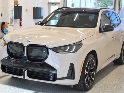 New 2026 BMW X3 M50 w/ Premium Package AWD/4WD image 9