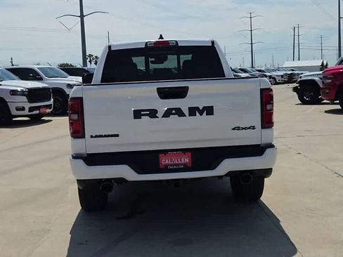 New 2026 RAM 1500 Laramie AWD/4WD image 7