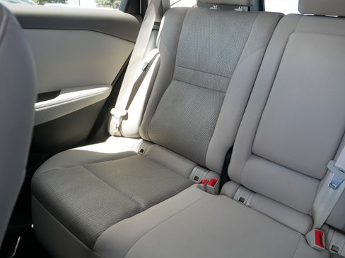 Used 2025 Nissan Rogue SV AWD/4WD image 12