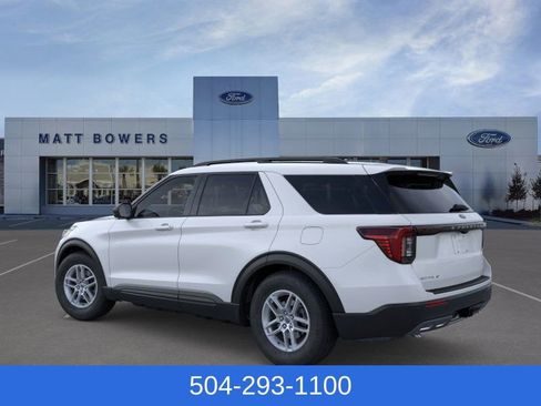 New 2026 Ford Explorer Active w/ Active Comfort Package image 4