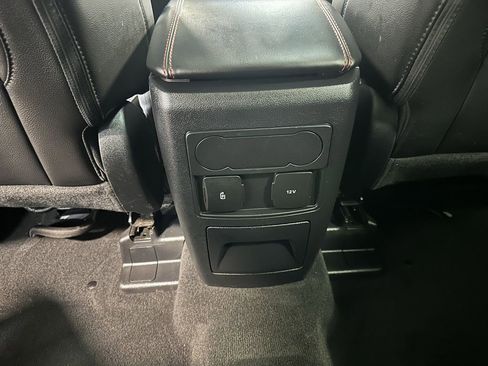 Used 2022 Ford Explorer ST-Line w/ Class IV Trailer Tow Package image 77