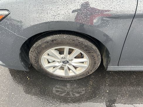 Used 2025 Toyota Camry LE w/ Convenience Package AWD/4WD image 17