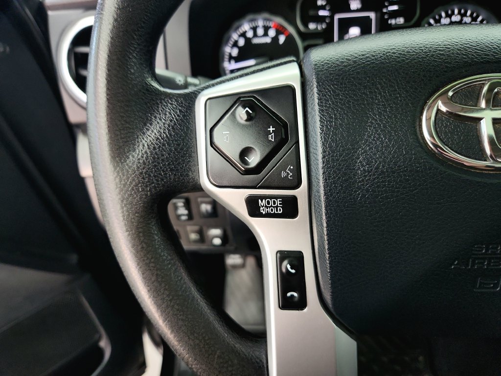 Used 2018 Toyota Tundra SR5 AWD/4WD image 18