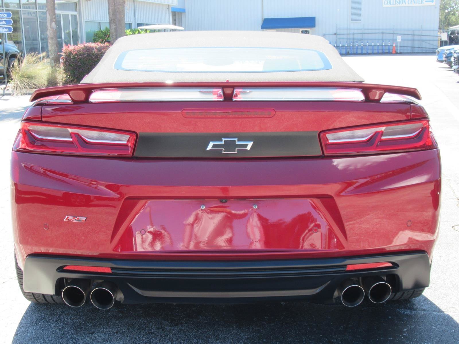 Used 2017 Chevrolet Camaro LT RWD image 7