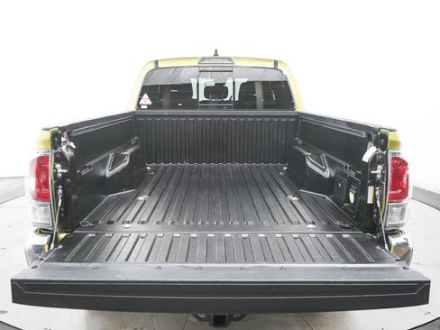 Used 2023 Toyota Tacoma TRD Off-Road AWD/4WD image 16