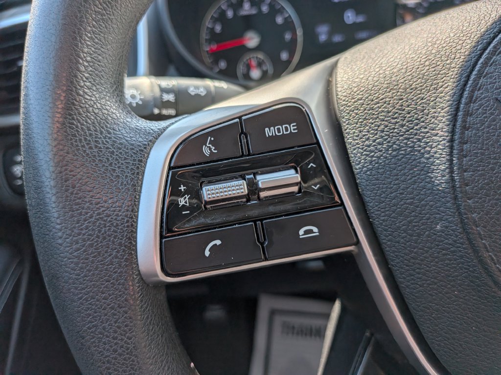 Used 2020 Kia Sorento LX FWD image 28