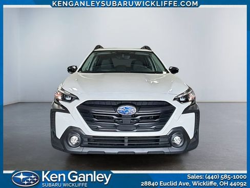 Used 2024 Subaru Outback Premium AWD/4WD image 8