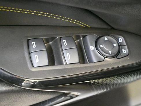 Used 2024 Chevrolet Trax ACTIV w/ Sunroof Package FWD image 47