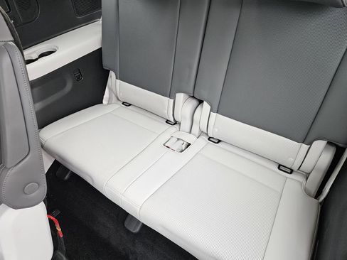 New 2026 Hyundai Ioniq 9 Calligraphy AWD/4WD image 31
