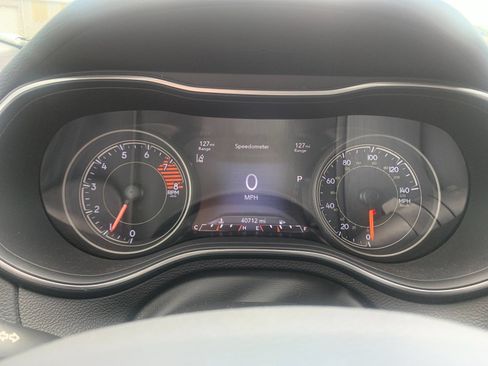 Used 2022 Jeep Cherokee Latitude Lux AWD/4WD image 30
