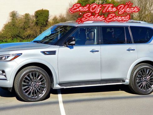 Used 2022 INFINITI QX80 Sensory w/ All-Season Package image 1