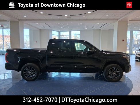 Used 2024 Toyota Tundra Platinum image 3