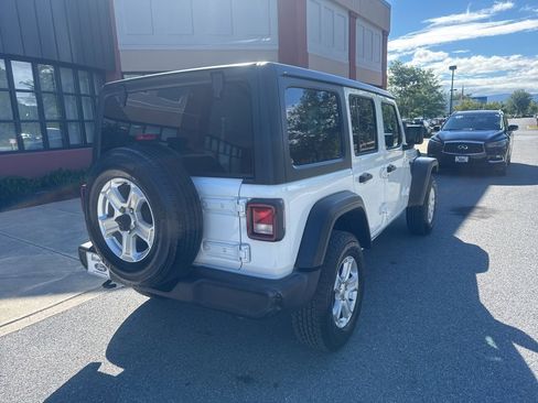 Used 2019 Jeep Wrangler Unlimited Sport S image 7