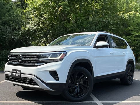 Used 2023 Volkswagen Atlas SE w/ Panoramic Sunroof Package AWD/4WD image 1