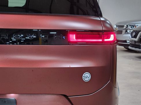 Used 2025 Land Rover Range Rover Sport SV Edition Two image 23