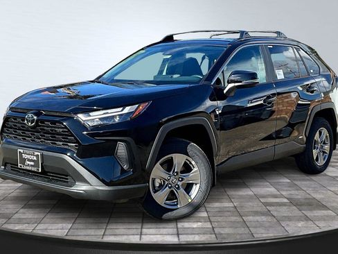 New 2025 Toyota RAV4 LE image 2