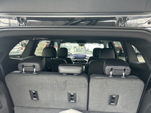 New 2026 Buick Enclave Preferred w/ Power Package AWD/4WD image 8