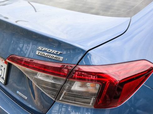 Used 2025 Honda Civic Sport Touring image 10