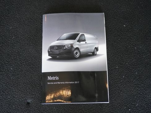 Used 2017 Mercedes-Benz Metris Worker image 17