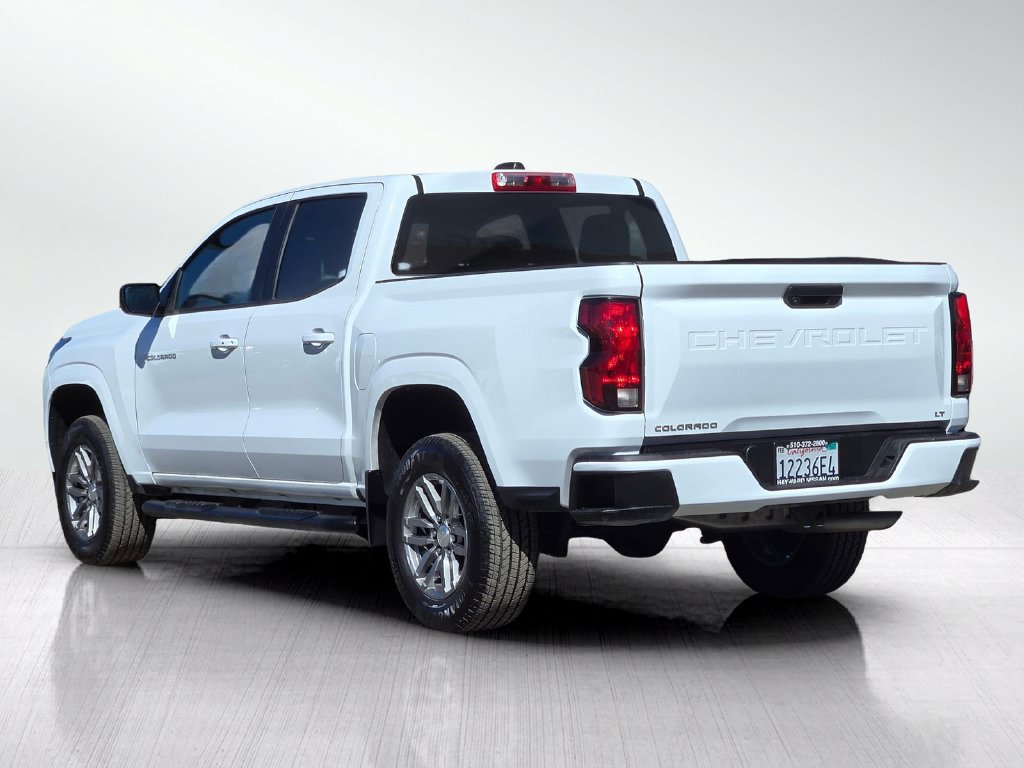 Used 2024 Chevrolet Colorado LT RWD image 7