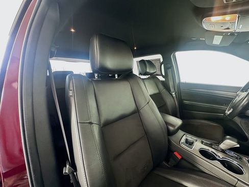 Used 2022 Jeep Grand Cherokee Laredo X image 26