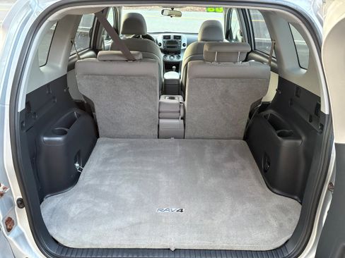 Used 2008 Toyota RAV4 Limited image 17