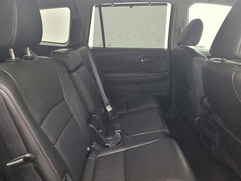 Used 2019 Honda Pilot EX-L image 19