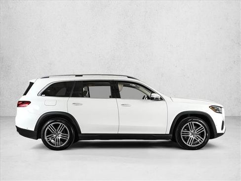 Certified 2024 Mercedes-Benz GLS 450 4MATIC image 4
